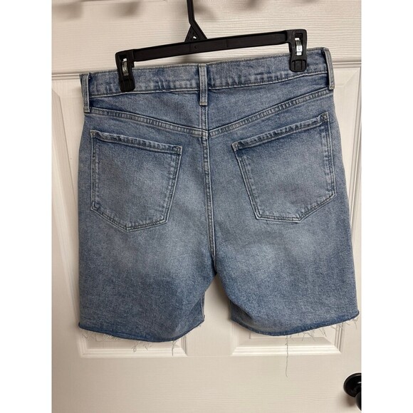 Women’s Old Navy Distressed Boy Shorts Size 7 - Picture 2 of 2